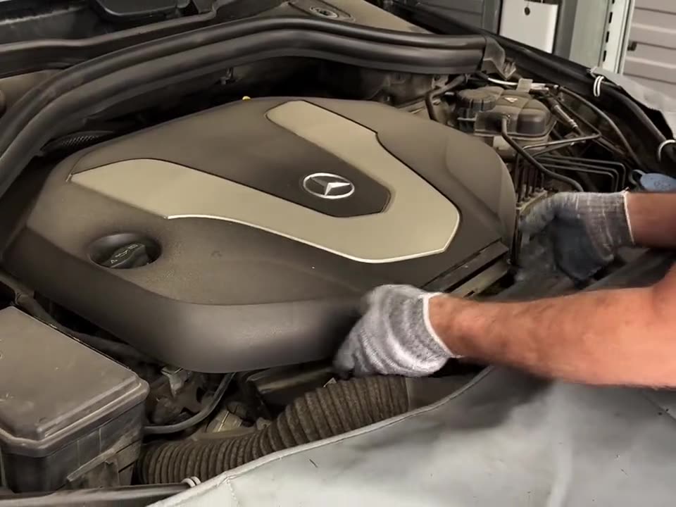 ТО Mercedes-Benz: замена масла и фильтра